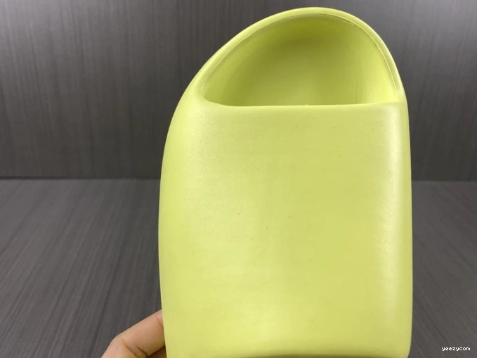 GX6138 Yeezy Slide Green Adidas 0719